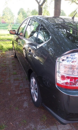 Toyota Prius cena 24900 przebieg: 275000, rok produkcji 2007 z Warszawa małe 277